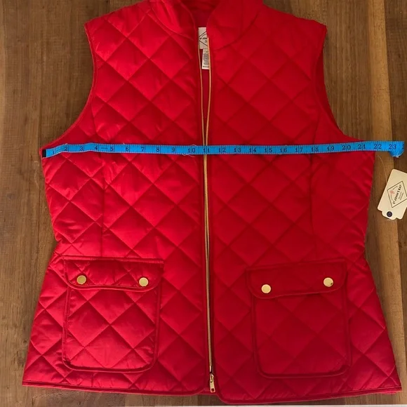 Vibrant St John’s Bay Red Quilted Vest with Gold Accents Large Tall NWT - Picture 5 of 6